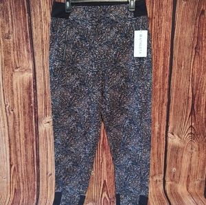 Athleta Trekkie North Jogger size 8